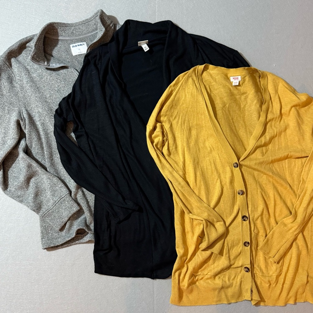 3 Women’s XL Sweater Lot